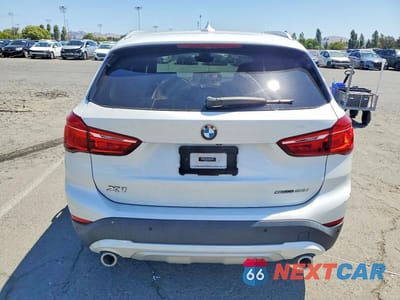 Zdjęcie 6 z 13 samochodu: 2020 BMW X1 SDRIVE28I VIN:WBXJG7C00L5R57128 - miniatura