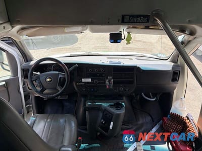 Zdjęcie 9 z 11 samochodu: 2015 CHEVROLET EXPRESS G4500 VIN:1GB6G5BG3F1139205 - miniatura