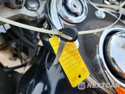 Zdjęcie 8 z 9 samochodu: 2011 KAWASAKI VN1700 B VIN:JKBVNRB16BA002114 - miniatura