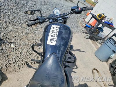 Zdjęcie 6 z 9 samochodu: 2013 VICTORY MOTORCYCLES HAMMER 8-BALL VIN:5VPHA36N0D3023983 - miniatura