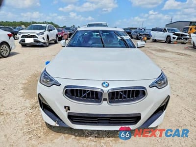 Piąte zdjęcie samochodu w środku: 2026 BMW 230XI VIN:3MW33CM08T8F93078 - miniatura