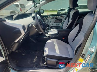 Zdjęcie 7 z 13 samochodu: 2022 TOYOTA PRIUS LE VIN:JTDKAMFU7N3158669 - miniatura