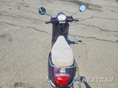 Zdjęcie 6 z 9 samochodu: 2006 VESPA LX 50 VIN:ZAPC386B765002852 - miniatura