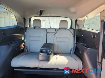 Zdjęcie 10 z 13 samochodu: 2018 HONDA PILOT EX VIN:5FNYF5H34JB021207 - miniatura