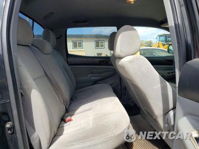 Zdjęcie 10 z 12 samochodu: 2005 TOYOTA TACOMA DOUBLE CAB PRERUNNER VIN:5TEJU62N35Z108639 - miniatura