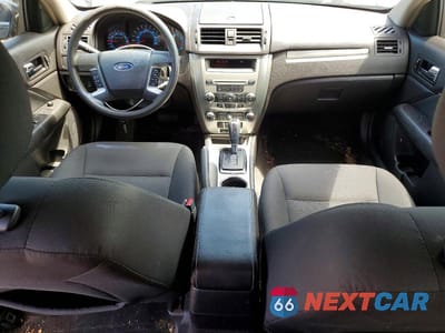 Zdjęcie 8 z 12 samochodu: 2011 FORD FUSION SE VIN:3FAHP0HA4BR235859 - miniatura