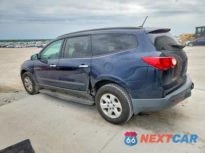 Drugie zdjęcie samochodu z przodu: 2012 CHEVROLET TRAVERSE LS VIN:1GNKREED8CJ134283 - miniatura