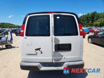 Zdjęcie 6 z 13 samochodu: 2010 CHEVROLET EXPRESS G1500 VIN:1GCUGADXXA1110933 - miniatura