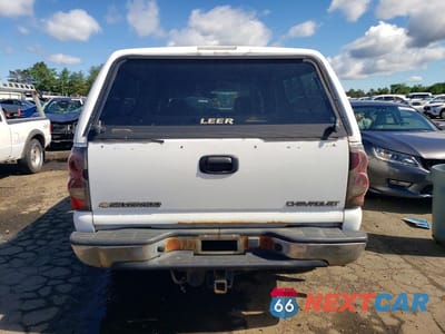 Zdjęcie 6 z 12 samochodu: 2004 CHEVROLET SILVERADO K1500 VIN:2GCEK13T441416400 - miniatura