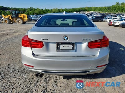 Zdjęcie 6 z 12 samochodu: 2014 BMW 328 XI VIN:WBA3B3C5XEJ980447 - miniatura