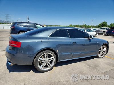 Trzecie zdjęcie samochodu z tyłu: 2011 AUDI S5 PRESTIGE VIN:WAUVVAFR5BA048171 - miniatura