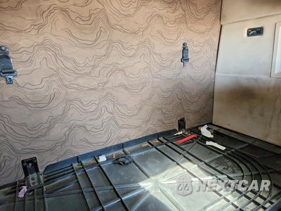 Zdjęcie 6 z 10 samochodu: 2017 VOLVO VNL TRUCK CAB AND CHASSIS VIN:4V4N99EG1HN980556 - miniatura