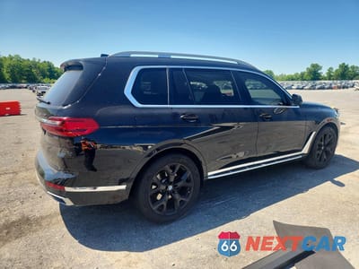 Trzecie zdjęcie samochodu z tyłu: 2022 BMW X7 XDRIVE40I VIN:5UXCW2C04N9J48995 - miniatura