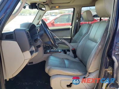 Zdjęcie 7 z 14 samochodu: 2006 JEEP COMMANDER LIMITED VIN:1J8HH58N16C300719 - miniatura