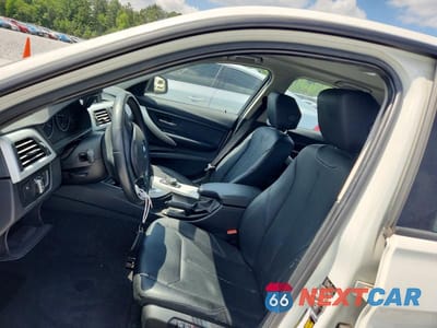 Zdjęcie 7 z 12 samochodu: 2013 BMW 328 I VIN:WBA3A5G55DNP18965 - miniatura