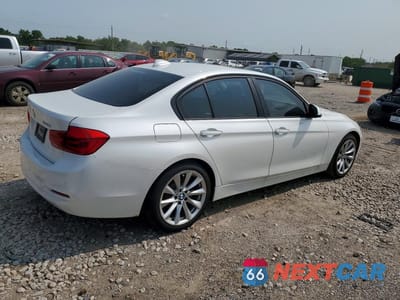 Trzecie zdjęcie samochodu z tyłu: 2018 BMW 320 I VIN:WBA8E1G53JNU89295 - miniatura