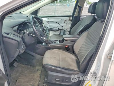 Zdjęcie 7 z 14 samochodu: 2017 FORD ESCAPE SE VIN:1FMCU9GD8HUC91877 - miniatura