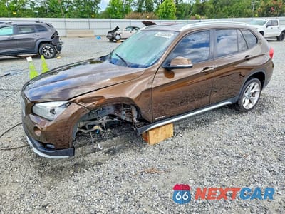 2015 BMW X1 SDRIVE28I WBAVM1C55FV318485 - główne zdjęcie licytacji z USA - miniatura