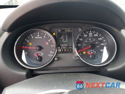 Zdjęcie 9 z 12 samochodu: 2012 NISSAN ROGUE S VIN:JN8AS5MT1CW605411 - miniatura
