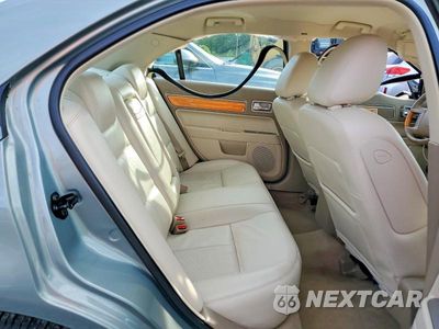 Zdjęcie 10 z 12 samochodu: 2009 LINCOLN MKZ VIN:3LNHM26T49R634439 - miniatura