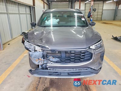 Piąte zdjęcie samochodu w środku: 2025 FORD ESCAPE ST LINE VIN:1FMCU0MN6SUA09820 - miniatura