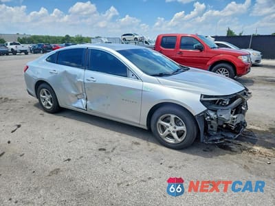 Czwarte zdjęcie samochodu z boku: 2016 CHEVROLET MALIBU LS VIN:1G1ZB5ST5GF339262 - miniatura