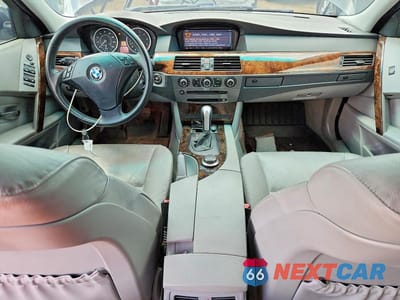 Zdjęcie 8 z 12 samochodu: 2006 BMW 530 XIT VIN:WBANN73556CN02983 - miniatura