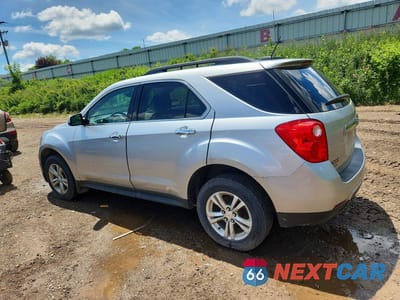 Drugie zdjęcie samochodu z przodu: 2015 CHEVROLET EQUINOX LT VIN:1GNFLFEK7FZ138290 - miniatura