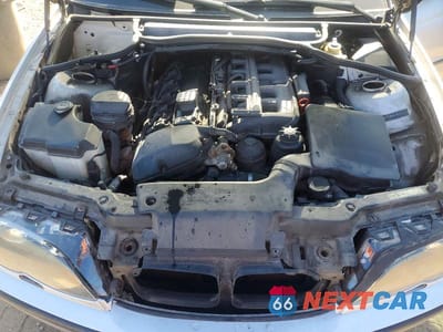 Zdjęcie 11 z 12 samochodu: 2003 BMW 325 IT VIN:WBAEN33453EZ15468 - miniatura