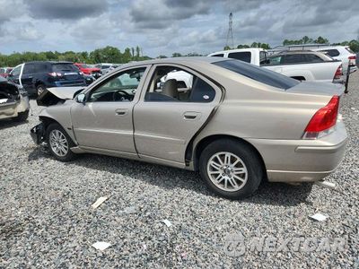 Drugie zdjęcie samochodu z przodu: 2005 VOLVO S60 VIN:YV1RS640X52473747 - miniatura