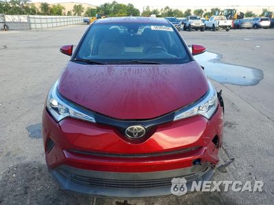 Piąte zdjęcie samochodu w środku: 2019 TOYOTA C-HR XLE VIN:NMTKHMBX6KR077103 - miniatura