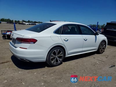 Trzecie zdjęcie samochodu z tyłu: 2021 VOLKSWAGEN PASSAT SE VIN:1VWSA7A31MC016829 - miniatura