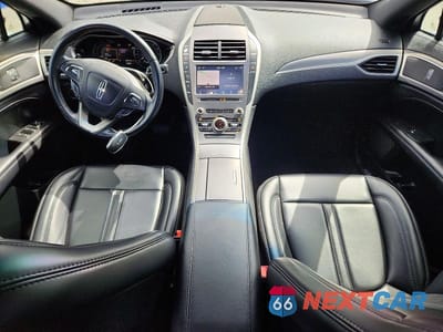 Zdjęcie 8 z 13 samochodu: 2020 LINCOLN MKZ VIN:3LN6L5B92LR622531 - miniatura