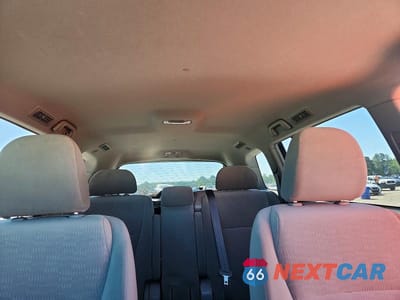 Zdjęcie 10 z 14 samochodu: 2012 TOYOTA HIGHLANDER BASE VIN:5TDZK3EH8CS085401 - miniatura