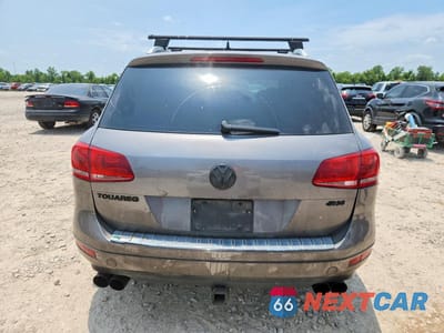 Zdjęcie 6 z 13 samochodu: 2011 VOLKSWAGEN TOUAREG V6 VIN:WVGFF9BP3BD001237 - miniatura