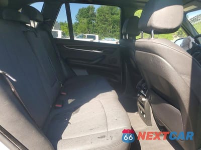 Zdjęcie 11 z 14 samochodu: 2018 BMW X5 XDRIVE35I VIN:5UXKR0C5XJ0X86895 - miniatura