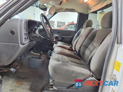 Zdjęcie 7 z 13 samochodu: 2005 CHEVROLET SILVERADO K1500 VIN:1GCEK14V45Z266233 - miniatura