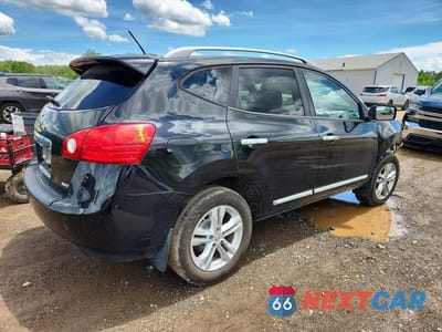 Trzecie zdjęcie samochodu z tyłu: 2015 NISSAN ROGUE SELECT S VIN:JN8AS5MV0FW756892 - miniatura