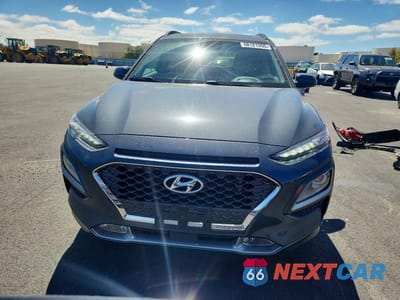 Piąte zdjęcie samochodu w środku: 2020 HYUNDAI KONA ULTIMATE VIN:KM8K5CA59LU571436 - miniatura