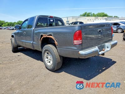 Drugie zdjęcie samochodu z przodu: 2003 DODGE DAKOTA SPORT VIN:1D7HG32N93S226562 - miniatura