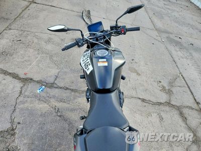 Zdjęcie 6 z 9 samochodu: 2025 HONDA CB750 A VIN:JH2RH2406SK003098 - miniatura