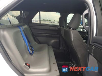 Zdjęcie 10 z 12 samochodu: 2025 FORD EXPLORER POLICE INTERCEPTOR VIN:1FM5K8AB2SGA50824 - miniatura