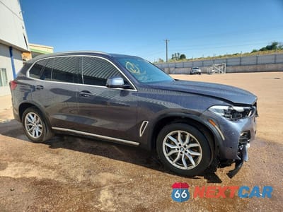 Czwarte zdjęcie samochodu z boku: 2020 BMW X5 XDRIVE40I VIN:5UXCR6C03L9C25158 - miniatura
