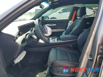 Zdjęcie 7 z 14 samochodu: 2026 GENESIS GV70 SPORT PRESTIGE VIN:5NMMFDTB1TH060538 - miniatura