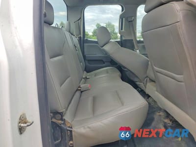 Zdjęcie 10 z 12 samochodu: 2016 CHEVROLET SILVERADO K2500 HEAVY DUTY VIN:1GC2KUEG7GZ407531 - miniatura