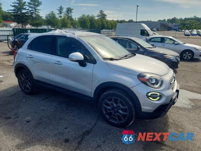 Czwarte zdjęcie samochodu z boku: 2019 FIAT 500X TREKKING VIN:ZFBNFYB14KP786598 - miniatura