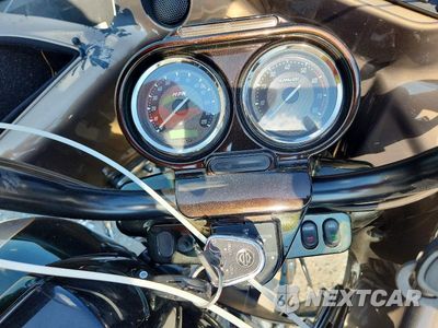 Zdjęcie 7 z 10 samochodu: 2013 HARLEY-DAVIDSON FLTRXSE CVO ROAD GLIDE CUSTOM VIN:1HD1TC812DB951075 - miniatura