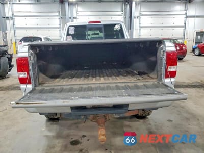 Zdjęcie 6 z 13 samochodu: 2011 FORD RANGER SUPER CAB VIN:1FTLR4FE4BPA84167 - miniatura