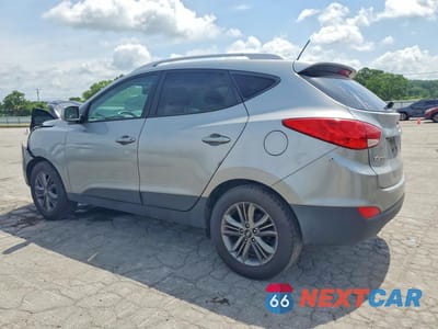 Drugie zdjęcie samochodu z przodu: 2015 HYUNDAI TUCSON SE VIN:KM8JU3AG1FU012807 - miniatura