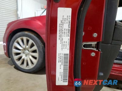 Zdjęcie 12 z 12 samochodu: 2013 CHRYSLER 300 VIN:2C3CCAAGXDH698323 - miniatura
